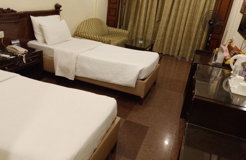 Bhubaneshwar Hotel | Empires Hotel Bhubaneswar