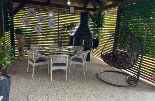 Mali Radic Villa | EMRAH RIVER UNA