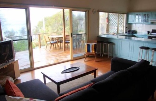 Emu Bay House | Emu Bay Stay - beach house in the dunes