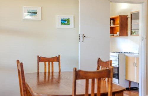 Emu Point House | Emu Point Beach Cottages - by the BnB Collection