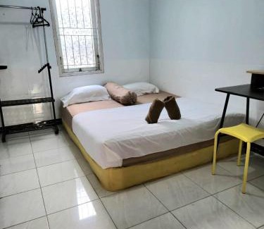 Balikpapan House | EMWEKA Guest House