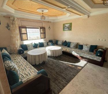 Anza Apartment | En face de la plage