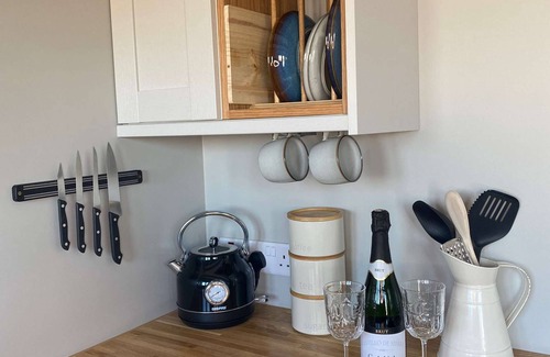Llanfarian Cabin | En-suite Shepherds Huts