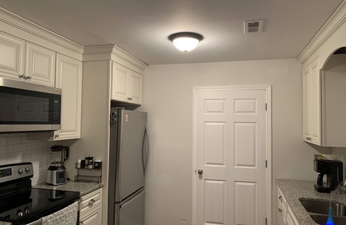 Monroe House | Encanto! A cheerful 2-bedroom first floor home.