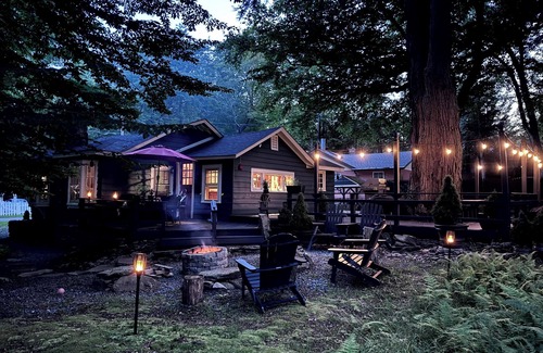 Smallwood Cabin | Enchanted Fox Dell Cottage