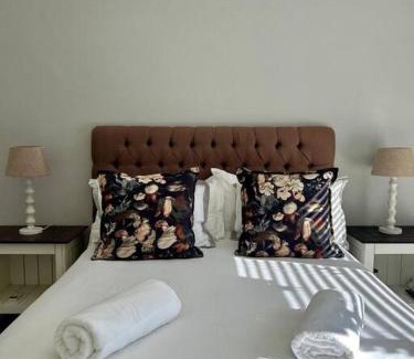 Oudtshoorn Apartment | Enchanted Guests