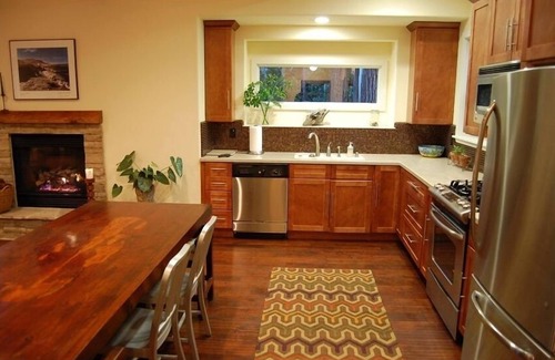 Carmel House | Enchanted Oaks~Lovely Retreat in the Treetops~Gorgeous, Peaceful, Private