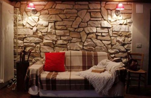 Saint-Nicolas Ski Chalet | Enchanting chalet in Gratillon with mountain view and sauna
