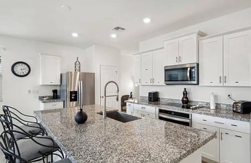 Sundance House | END OF SUMMER SPECIAL 30%OFF Beautiful Spacious Home