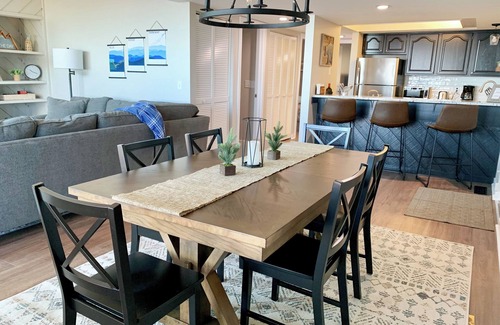 Nellysford Condo | Endless Mountain Top Views from All The Way Up!