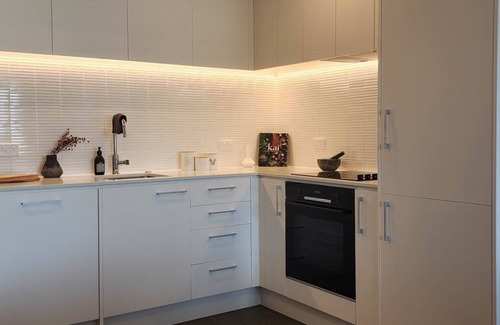 Mount Eden Apartment | Enfield Lux- Brand New Apartment