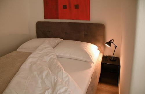 Hard Apartment | Engel Apartments