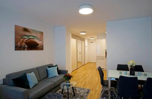 Josefstadt Apartment | English Theater Apartment at Rathaus