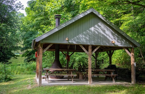 Gnaw Bone Cabin | Enjoy a Breath of Fresh Air at Trinity Hill!
