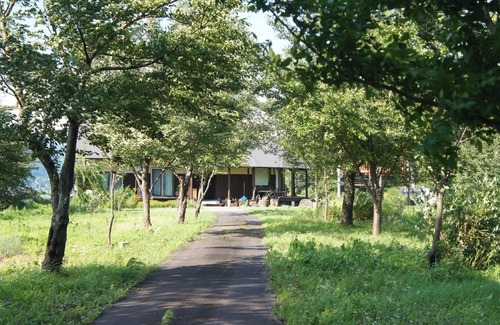 Iiyama House | Enjoy a private retreat in a villa on a windy hill/Iiyama Nagano