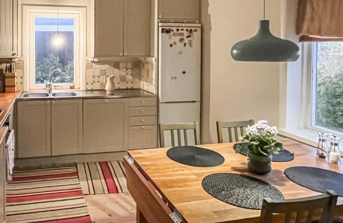 Saro House | Enjoy a wonderful vacation by the sea in this comfortable vacation home!