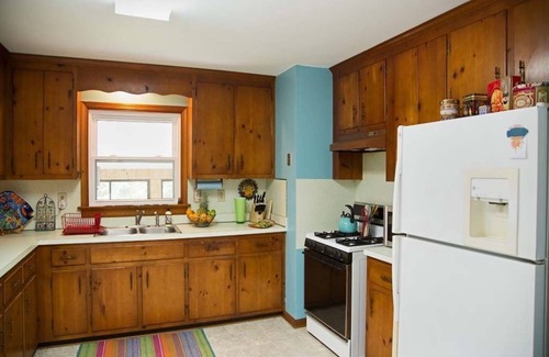 Ampthill House | Enjoy Breezes on the James River, 2bdrm-1bath/15 minutes to downtown Richmond