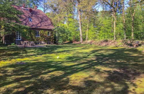 Soderstorf House | Enjoy carefree days in a historic setting
