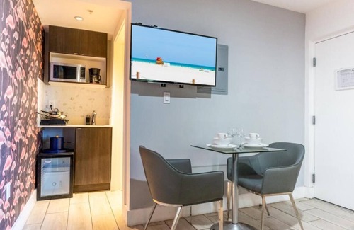 North Beach House | Enjoy Coastal Comfort w/Easy Beach Access