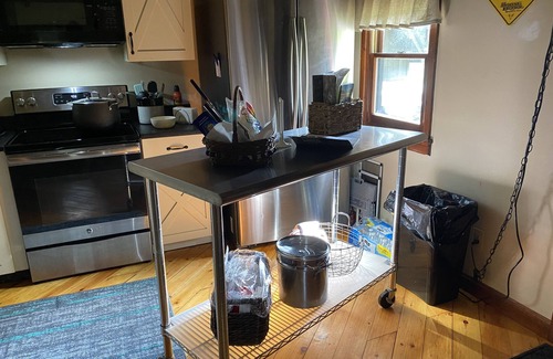 Antes Fort Cottage | Enjoy the mountains, fishing, a camp fire and much more!