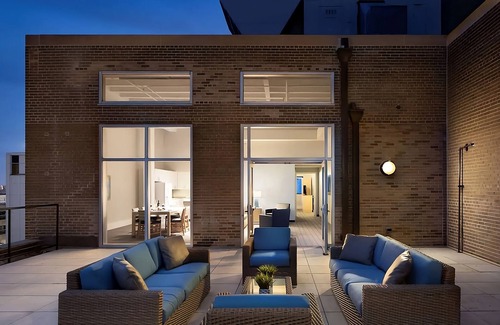 Central Business District Apartment | Enjoy the Perks! Free Breakfast, Kitchen, Onsite Parking, Pets Allowed!