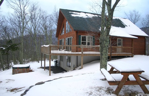 Riverton Cabin | Enjoy the Views from the Highest Mountain in West Virginia!