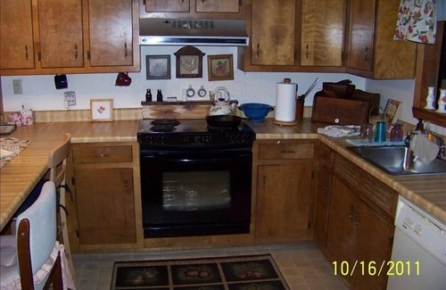 Rabun Gap Cabin | Enjoy 'Treetops' in the North Ga Mountains. Now with Wifi!