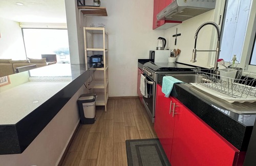 Naucalpan Apartment | Enjoyable apartment with safe parking, laundry room & office 15min from Polanco