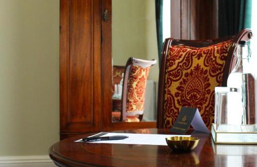 Cork Hotel | Ennismore House