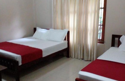 Anuradhapura House | Enola Holiday Resort