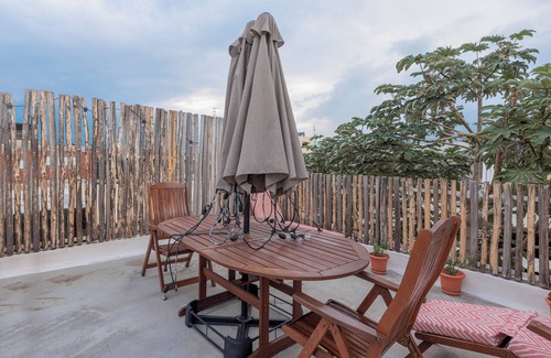 Zona Colonial Apartment | Enriquillo 2-bdrm apt with ensuite baths, full kitchen, and cozy living room.