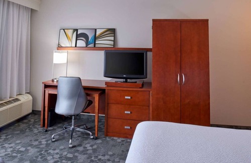 Indianapolis Hotel | Ensuring a Very Comfortable & Memorable Stay! Near Bumblebee Ruins