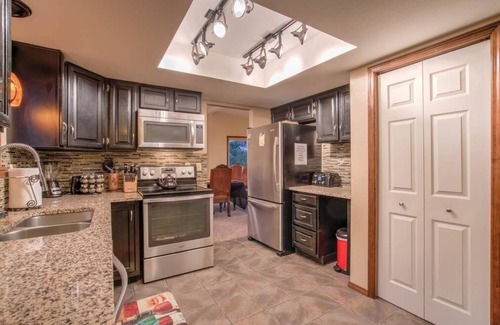 Northeast Colorado Springs House | Entertainer