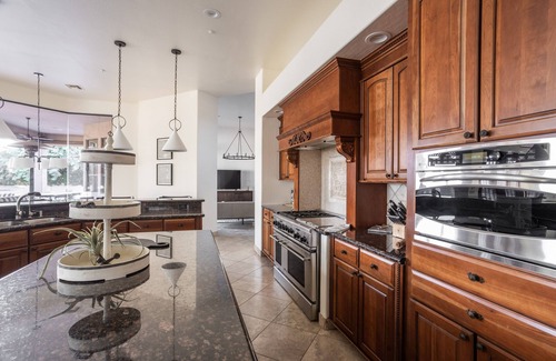 North Scottsdale House | *Entertainment backyard* Avifauna has is it all - Theater, Game room, and Relaxation!