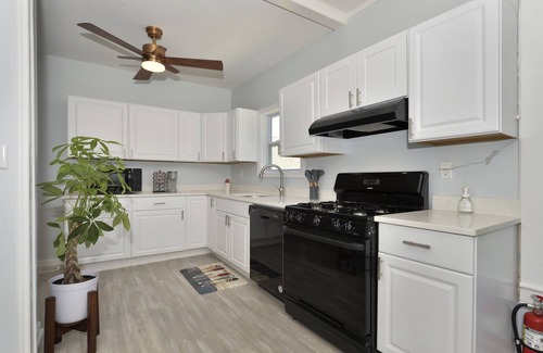 Greenwood Lake Apartment | Entire 1 Bedroom Apartment in Lovely Family Vacation Lake House. Pets welcome!
