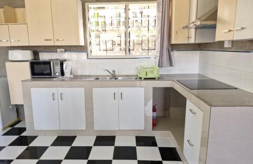 Port Moresby Apartment | Entire 2 -Bedroom Apartment with Extra Sleeping Area and Living Room, Kitchen