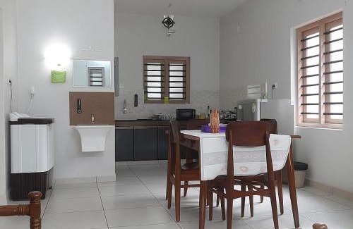 Kumbalam Apartment | Entire 2 Bhk Apartment