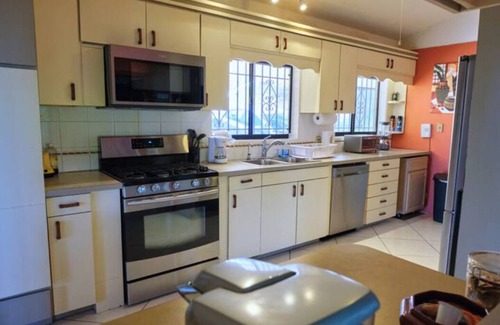 Estate Kings Quarter House | Entire 2-story house with pool and hot tub- 5 minutes from beach