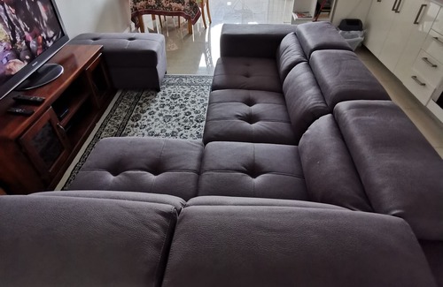 Mawson Lakes Apartment | Entire apartment is yours, pay less for more