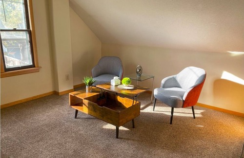 St. Cloud Bed & Breakfast | Entire Duplex in St. Cloud with Computer Office and 10% Wkly Discount