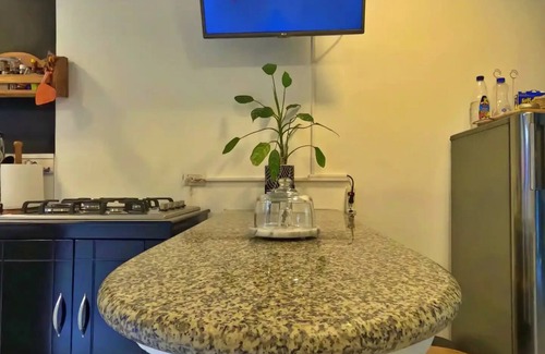 Santa Tecla House | Entire Home Cozy + Luxury Full equipped WIFInn