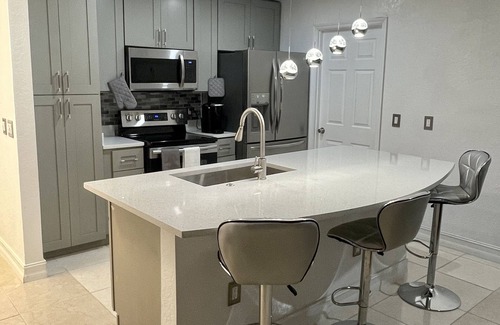 Oak Ridge House | Entire Home In Central Florida Near Millennia Mall!