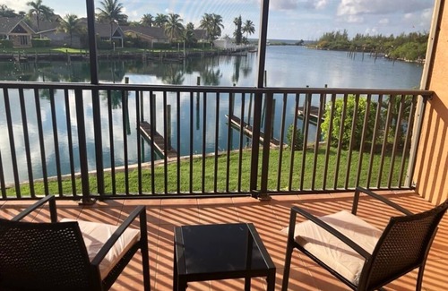 Bahamas Terrace Condo | Entire Home - Relaxing Ocean View Condo