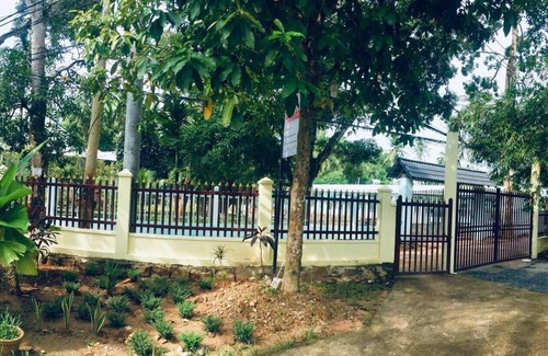 Cua Lap House | Entire house - 10 mins walk to LONG BEACH