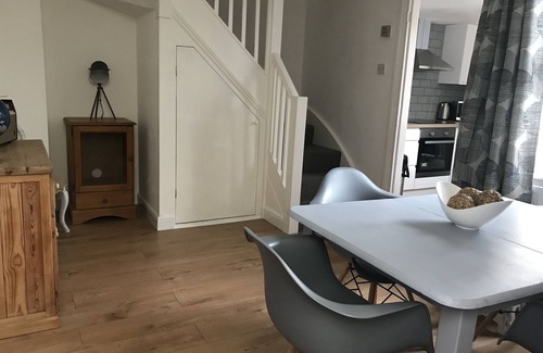Willesborough House | Entire House with Garden and Parking Nr Ashford International