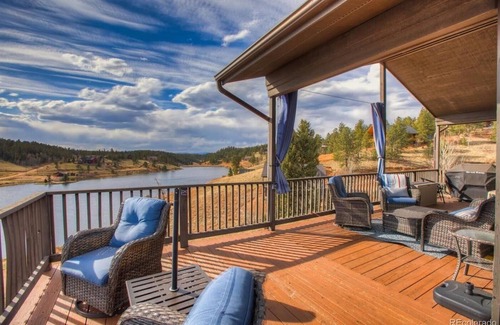 Spring Valley Cabin | Entire Peaceful Home in Divide, Colorado. Mountain & Lake Views