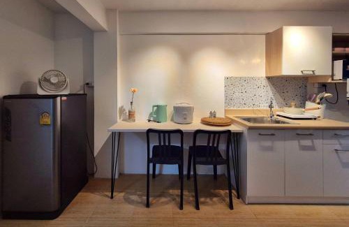 Hua Mak Apartment | Entire townhouse at Yaek Lam Sali station