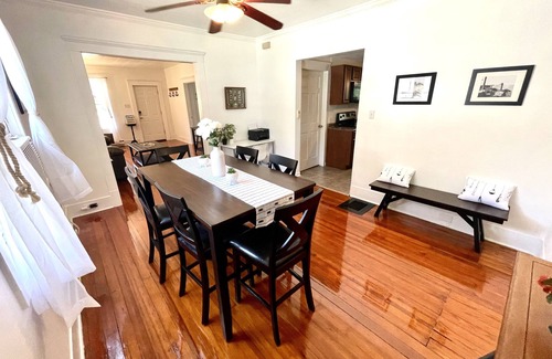 Vermilion House | ENTIRE UNIT: Charming Century Home in Harbour town