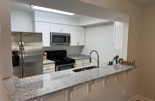 Columbia Condo | Entire unit - Pet Friendly - Safe, Gated Community - Close to Downtown Columbia