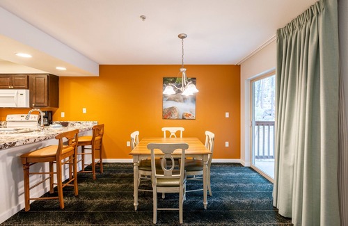 Elk Point Condo | Entrancing Club Wyndham South Shore, 1 Bedroom Deluxe Suite